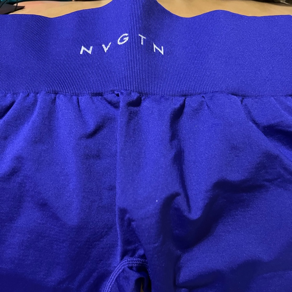 NVGTN contour leggings